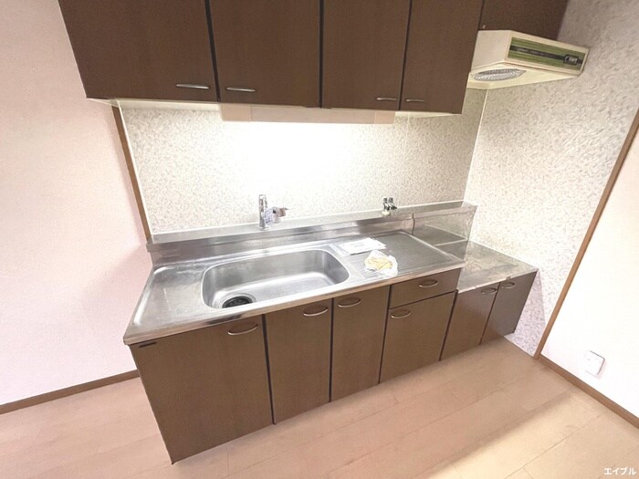 エステート杉塚の物件内観写真