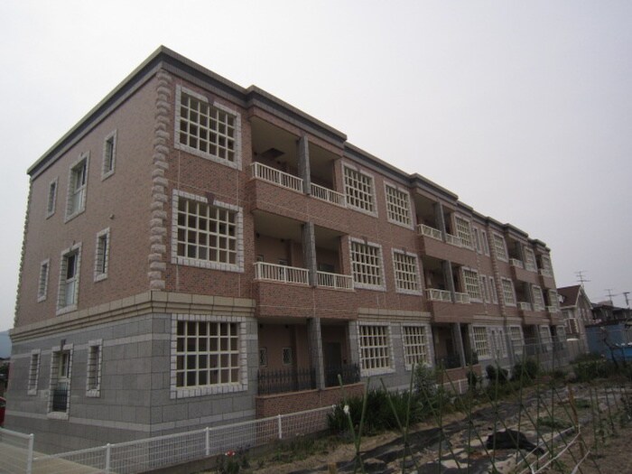 エスタシオンの物件外観写真