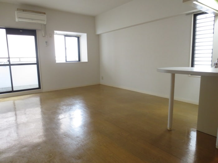 サンセーヌ大名の物件内観写真