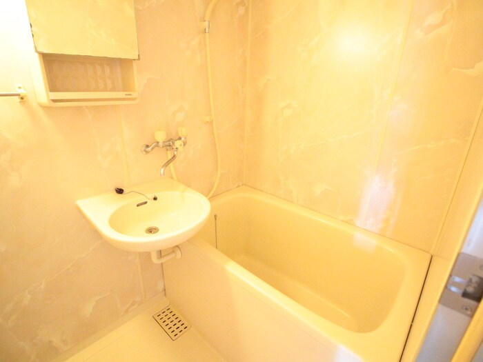 サンセーヌ大名の物件内観写真