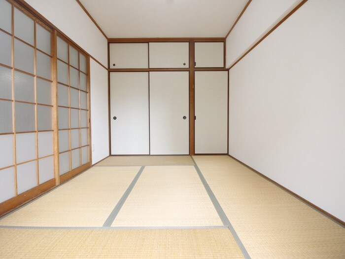 足立インタ－ハイツの物件内観写真