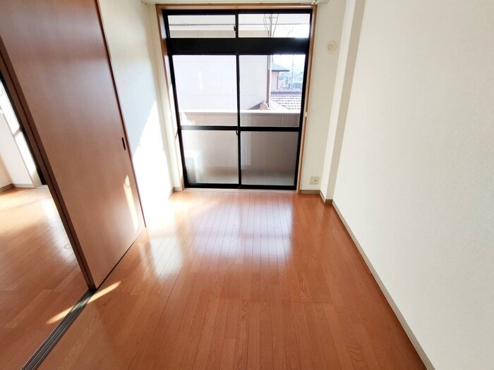 リバ－サイド塚田の物件内観写真
