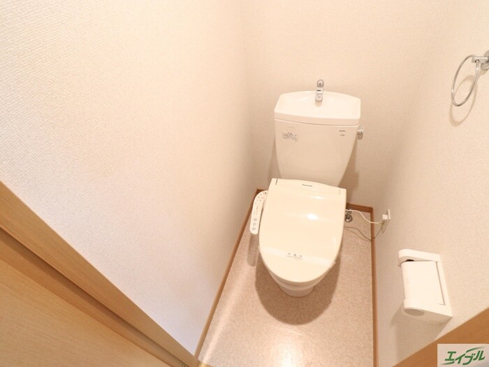 ロイヤルヒルズタワーの物件内観写真