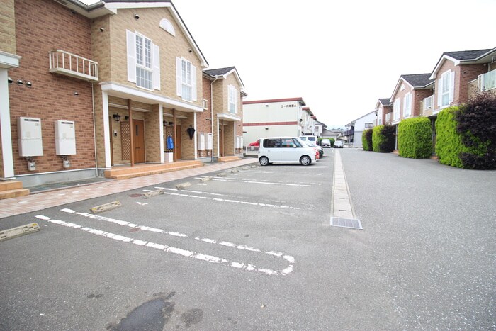 コ－ポ東野Ｄの物件外観写真