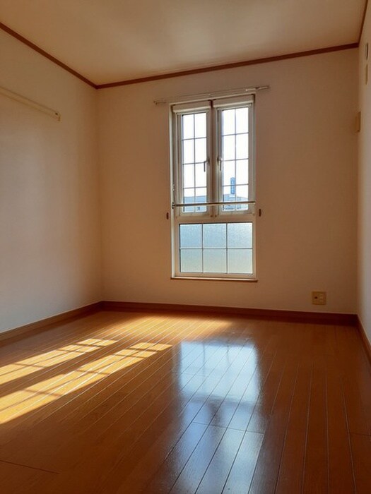 サンライズ・ヴィラの物件内観写真