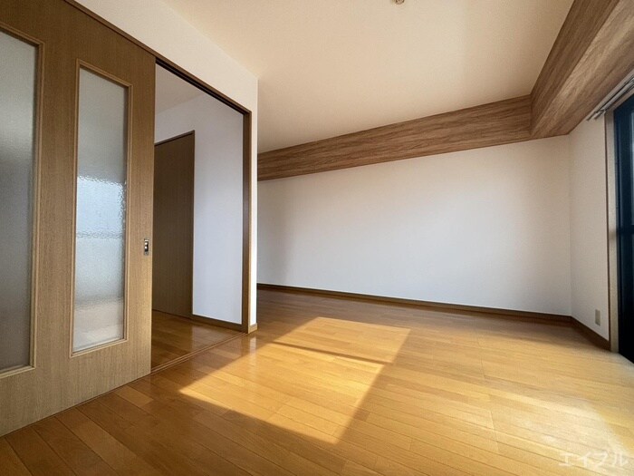 シャンブルクレ－ルの物件内観写真