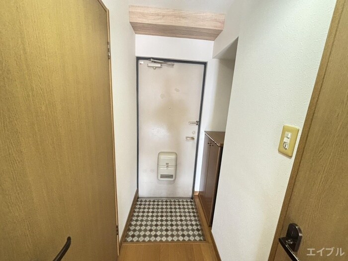 シャンブルクレ－ルの物件内観写真