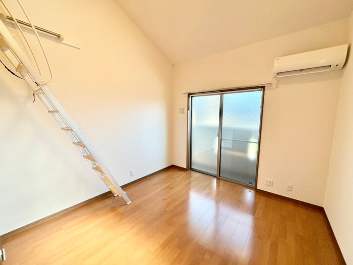 メゾン・アレックスワン城野の物件内観写真