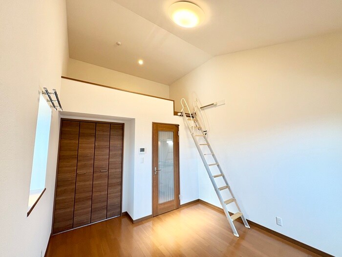 メゾン・アレックスワン城野の物件内観写真