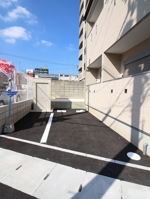 メゾン・アレックスワン城野の物件外観写真