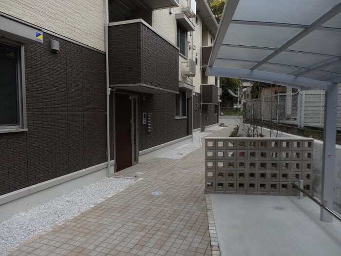 優水　C棟の物件外観写真