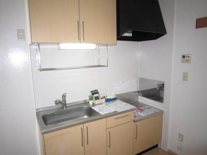 メディオ・ルーチェAの物件内観写真