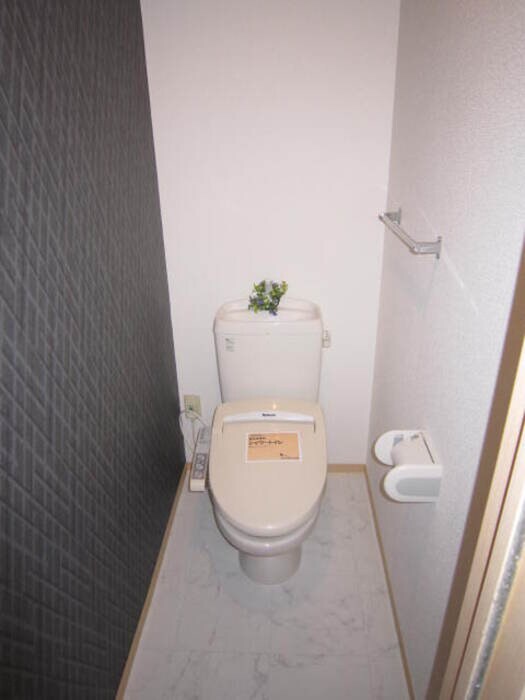 メディオ・ルーチェAの物件内観写真