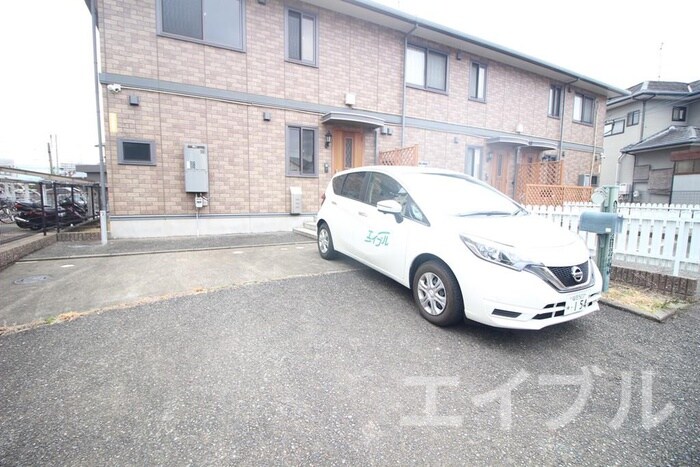 メゾン・ド・セルフィ－ユの物件外観写真