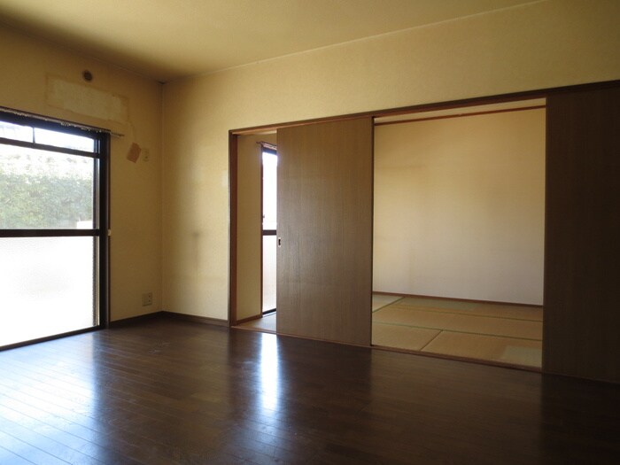 グランド－ル大産の物件内観写真