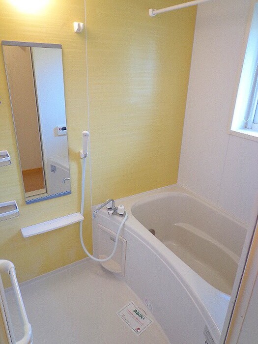 カーサ・パーシモンの物件内観写真