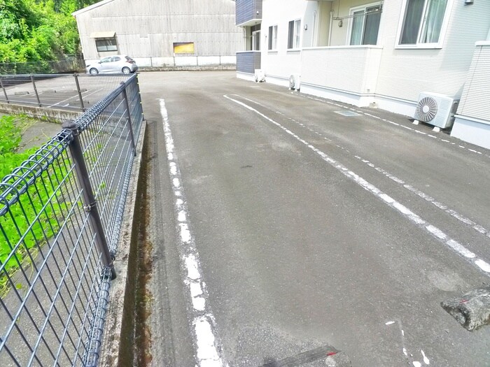 カーサ・パーシモンの物件外観写真