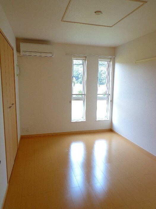 カーサ・パーシモンの物件内観写真