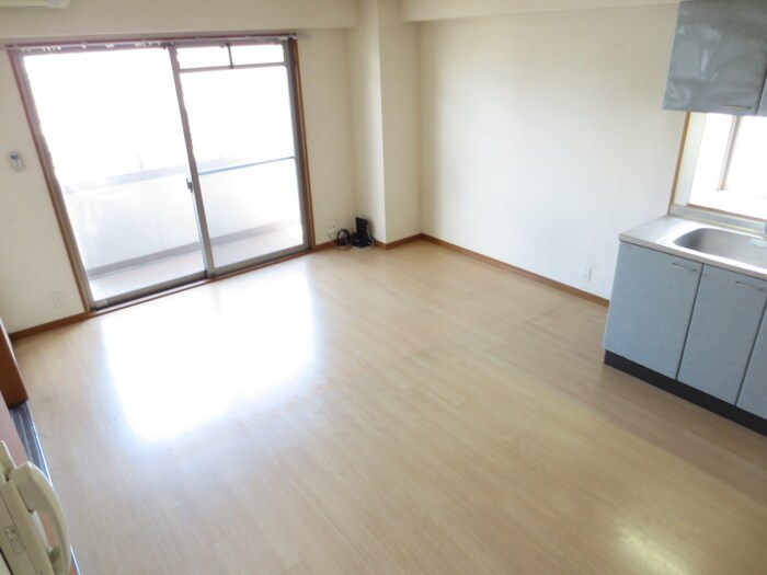 ジェネシス竹下の物件内観写真