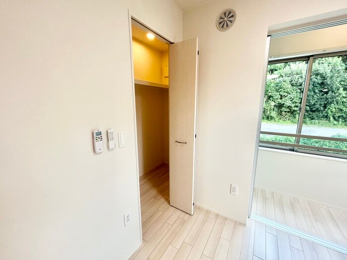 ＯＬＩＶＥⅡの物件内観写真