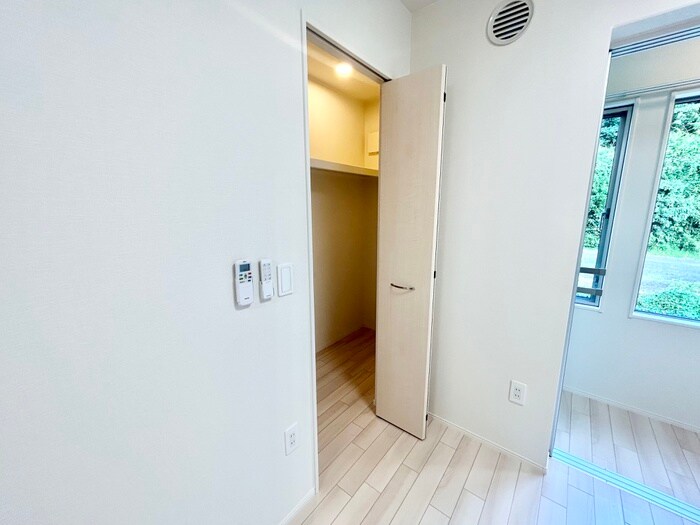 ＯＬＩＶＥⅡの物件内観写真