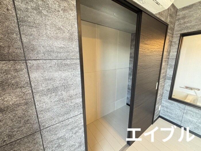 ルヴェル天保山の物件内観写真