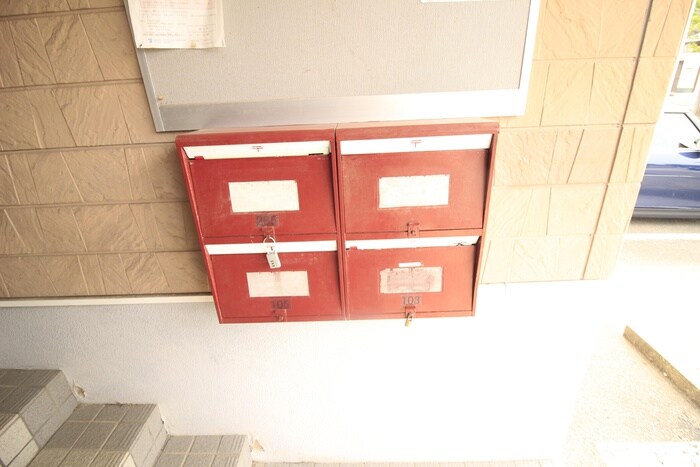 メロディハイツ春日公園の物件外観写真