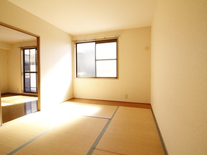 メロディハイツ春日公園の物件内観写真