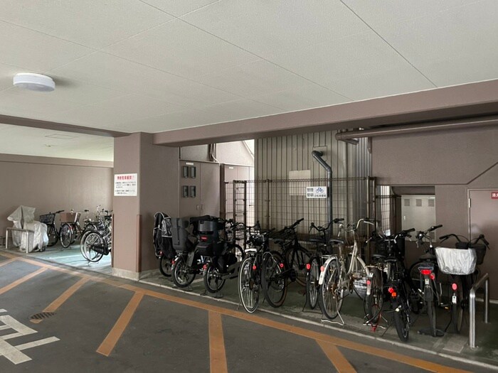 イーストコート箱崎の物件外観写真