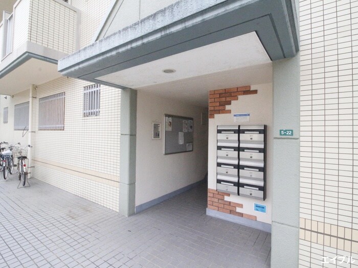 サンハイツ森山の物件外観写真