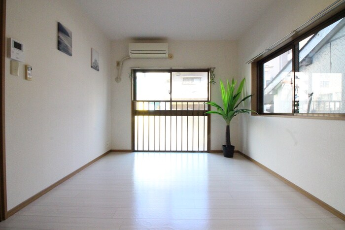 フローラル上本町の物件内観写真