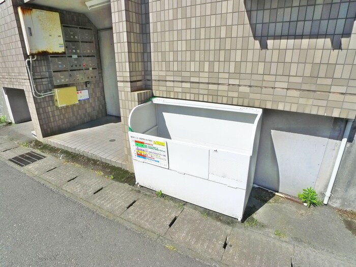 フローラル上本町の物件外観写真