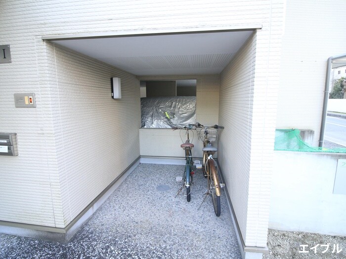 フォレストⅠの物件外観写真