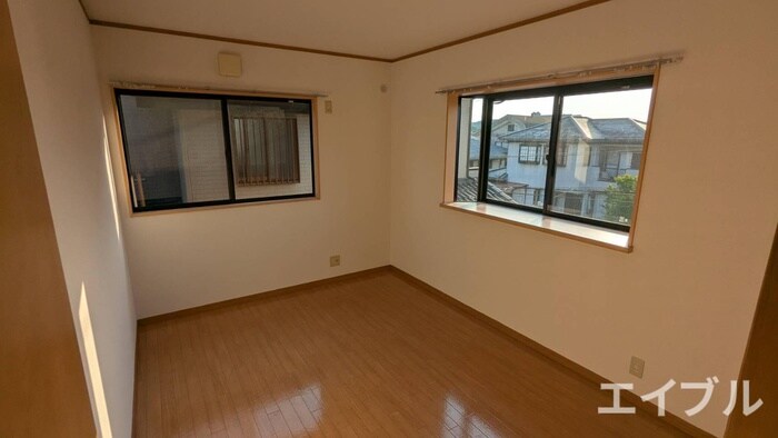 ツインハウスミチエールの物件内観写真