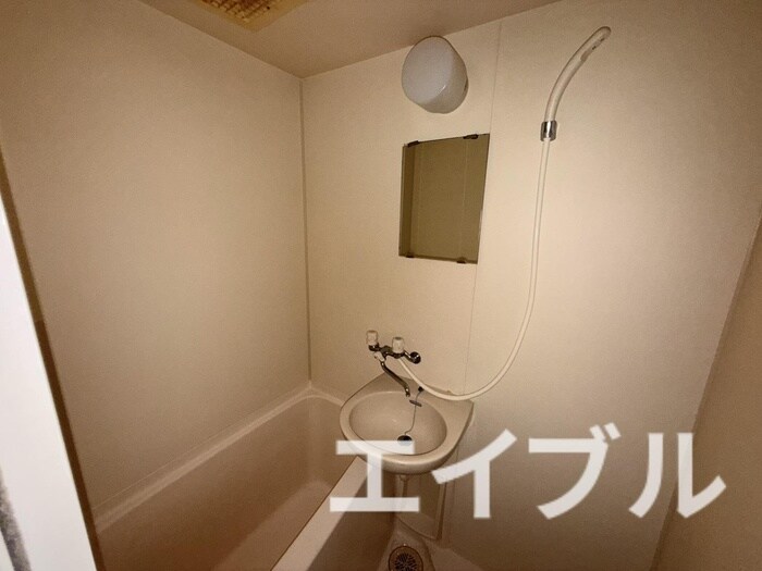 ロイヤルメゾン下荒田の物件内観写真