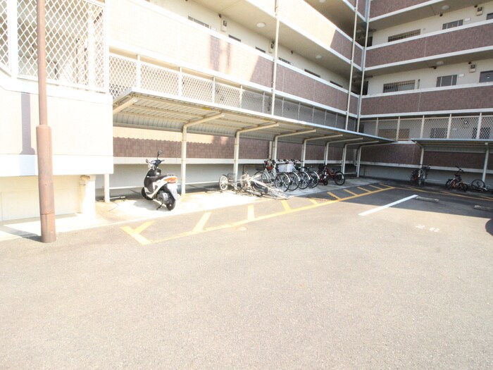 マイキャッスル杉坂の物件外観写真