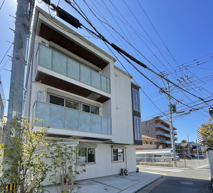 クスノキハウスの物件外観写真