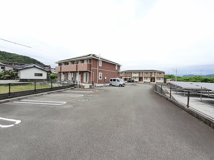 レジデンス・サンライズⅠの物件外観写真