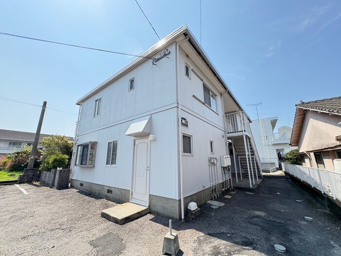 ロイヤルハイツの物件外観写真