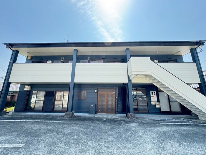 サニーフラットの物件外観写真