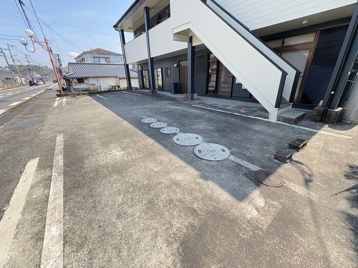 サニーフラットの物件外観写真