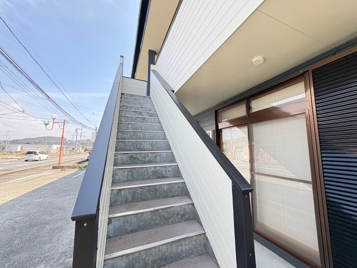 サニーフラットの物件外観写真