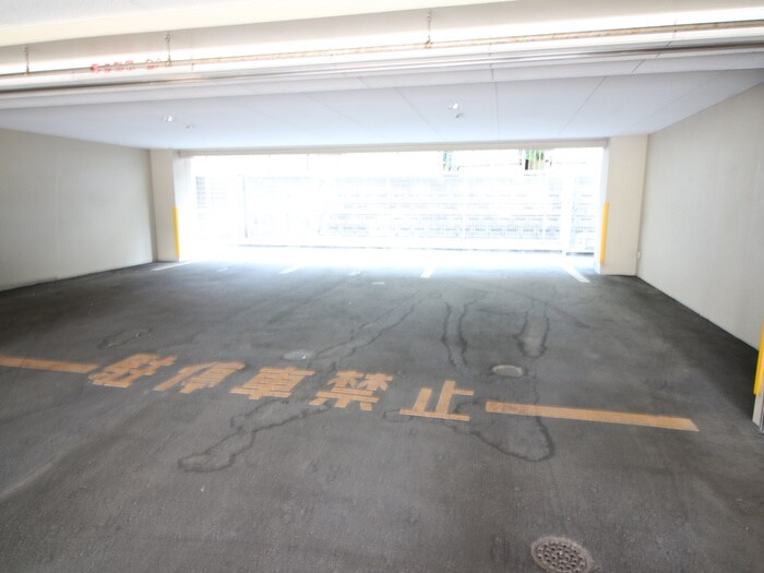 リアン西新の物件外観写真