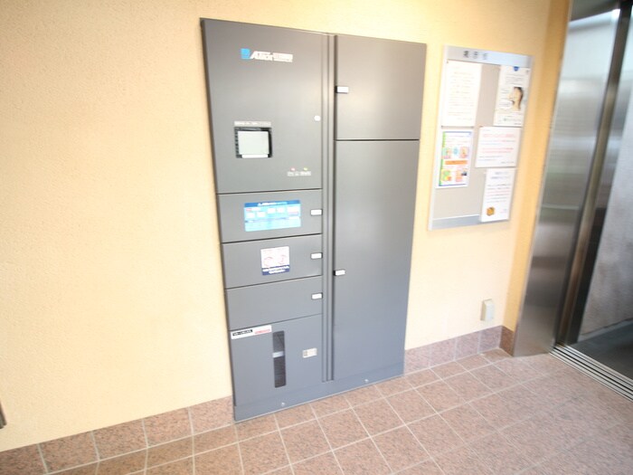 リアン西新の物件外観写真