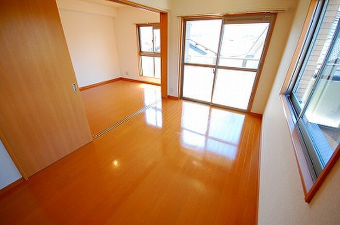 プレステージ東貫アルファⅠの物件内観写真