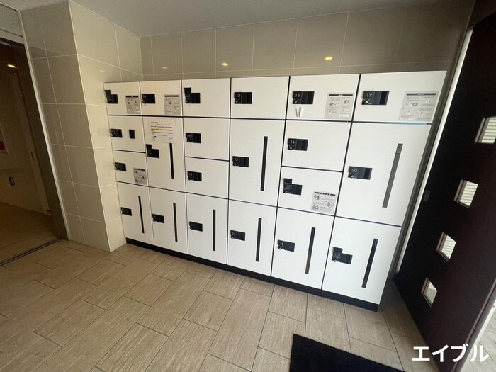 グランドシャルドンの物件外観写真