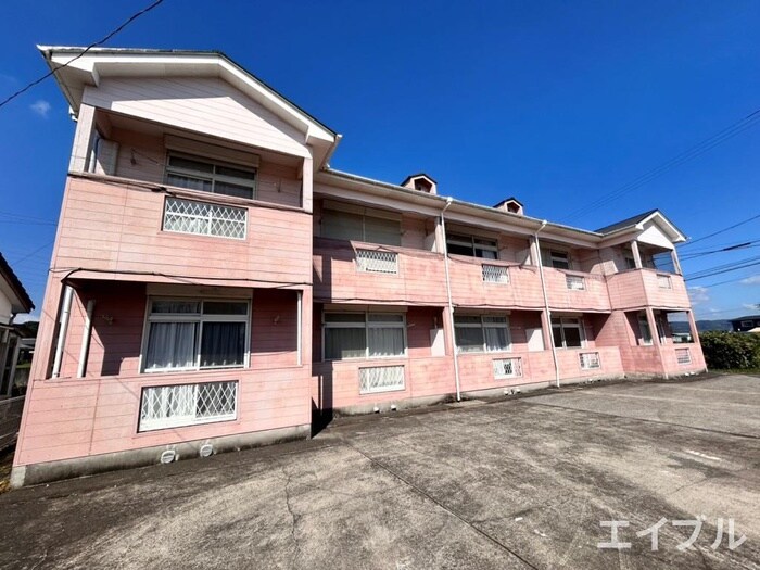 SUNハイツの物件外観写真