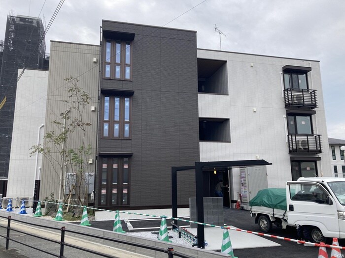 D-ROOM半道橋の物件外観写真