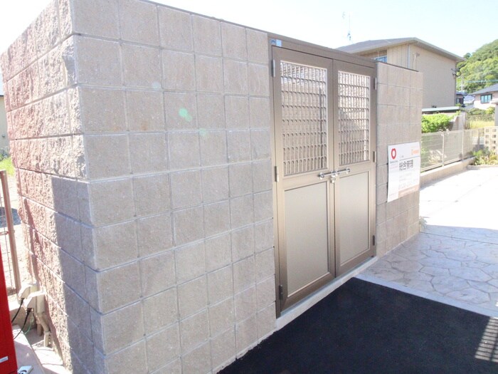 フェリス横浜の物件外観写真