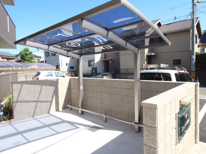 フェリス横浜の物件外観写真